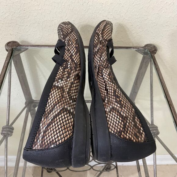 Naturalizer Gabby shoes women's 9.5 Reptile print ballet flats brown slip ons - Picture 6 of 9